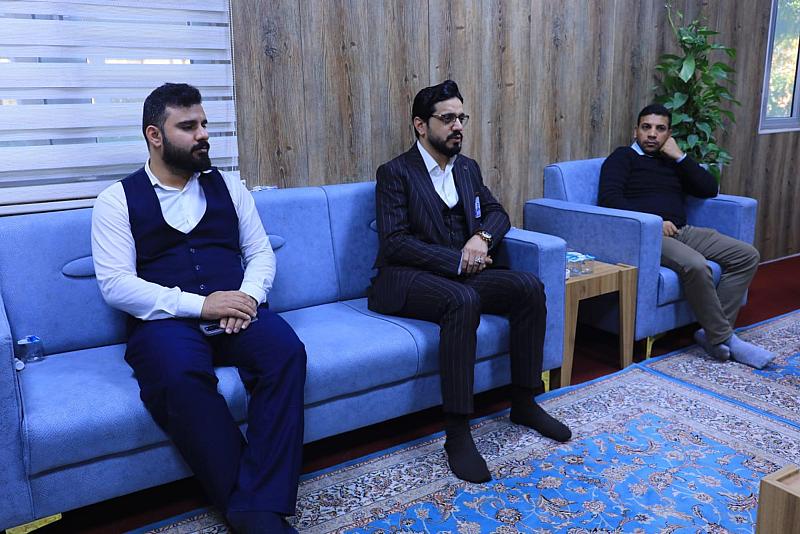 المجمع العلمي ومؤسسة الكفيف القرآنية يبحثان سبل التعاون بمجال المشاريع القرآنية