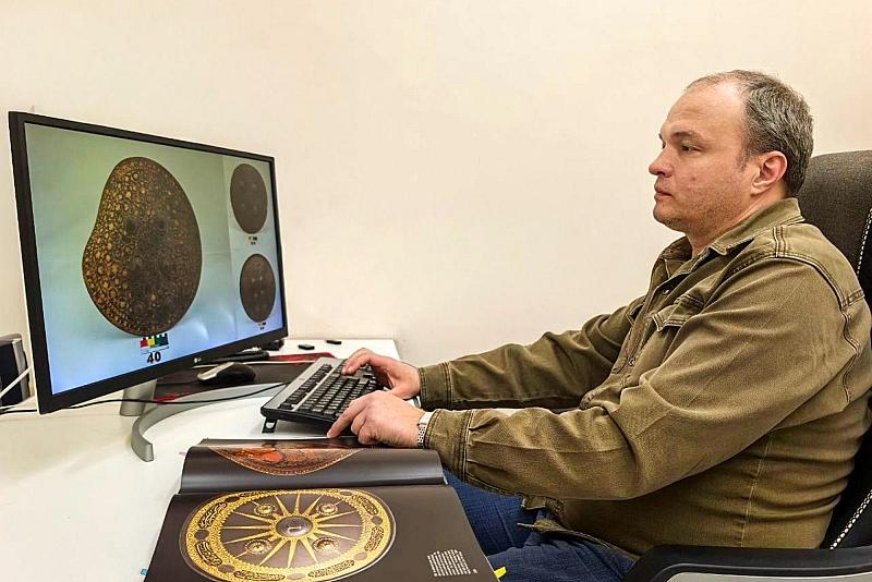 بالتعاون مع خبراء دوليين.. متحف الكفيل يوثّق درعًا يعود إلى منتصف القرن التاسع عشر