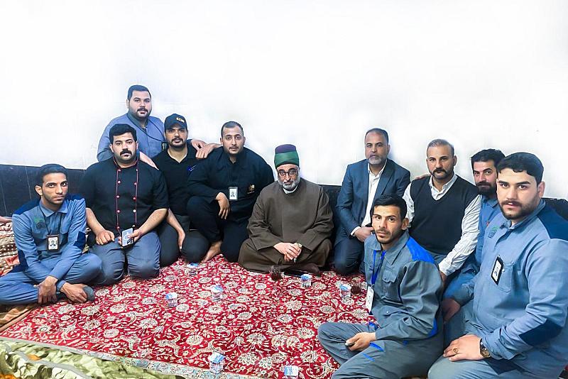 الأمين العام للعتبة العباسية المقدسة يشارك منتسبي قسم الشؤون الخدمية وجبة الإفطار