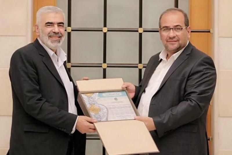 بعد افتتاح الشباك الجديد لمرقدها الطاهر..العتبة العباسية تكرم ادارة العتبة الزينبية المقدسة