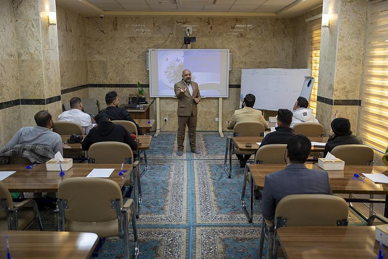 شعبة الخطابة للتبليغ الحسيني تُقيم دورة تدريبية لعدد من خدمة الهيئات والمواكب الحسينية