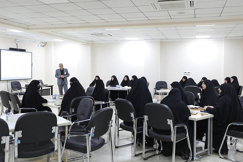 قسم التربية والتعليم يعقد ورشة حول منظومة الأهداف والقيم