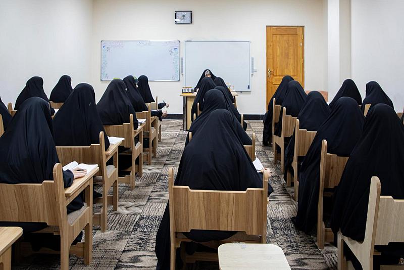 شعبة مدارس الكفيل الدينية تكثّف دروسها التعليمية استعدادًا للامتحانات النهائية للعام الحالي