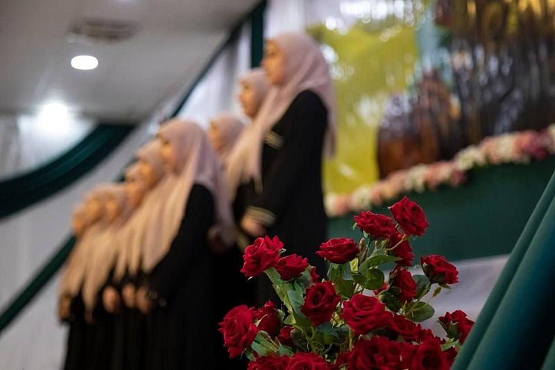  التوجيه الديني تحتفي بتخرّج الدفعة التاسعة لطالبات مراكز البدر التثقيفية