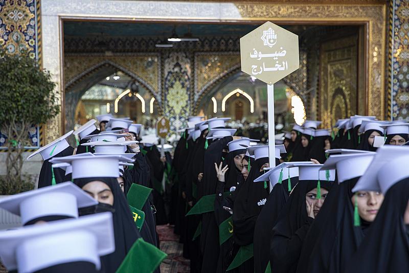 ضيوف الخارج: حفل (بنات الكفيل) منح الفتيات المتخرجات الثقة بأخذ دورهن في المجتمع