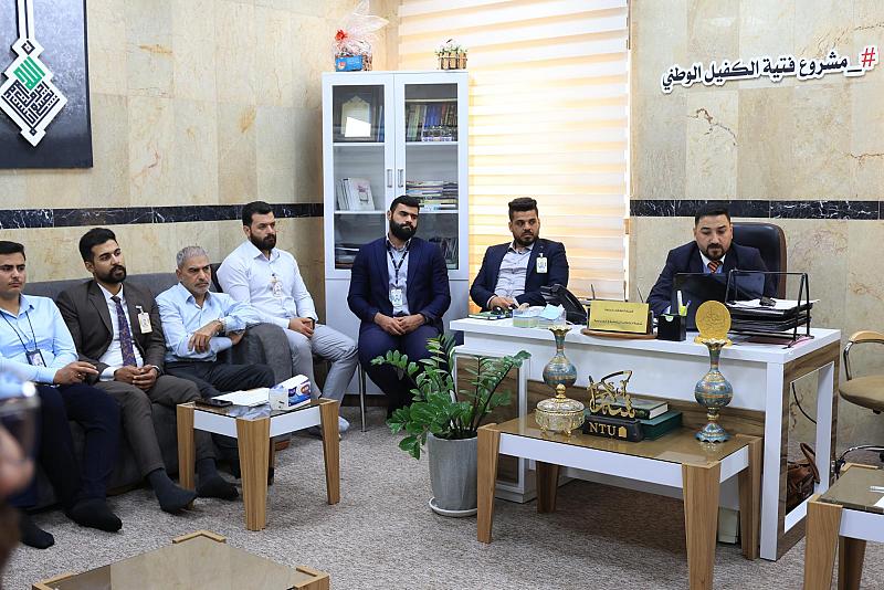 قسم العلاقات يواصل عقد اجتماعاته لمناقشة آخر التحضيرات لحفل تخرج طلبة الجامعات