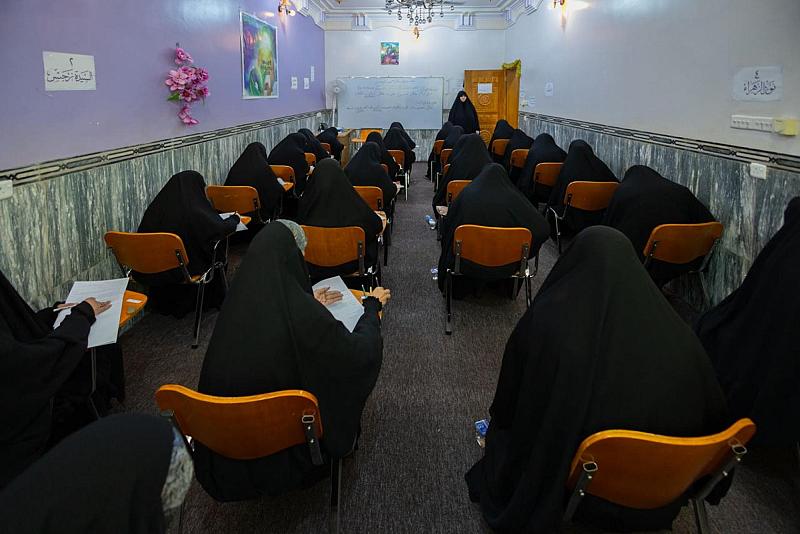 شعبة مدارس الكفيل النسوية تواصل إجراء الامتحانات النهائية لطالباتها