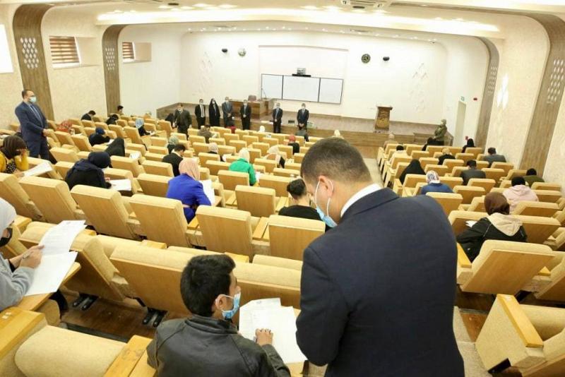 الفريقُ الوزاريّ يتابع سيرَ امتحانات جامعة الكفيل ويُثني على ما تبذله من جهودٍ لتحقيق الرصانة العلميّة