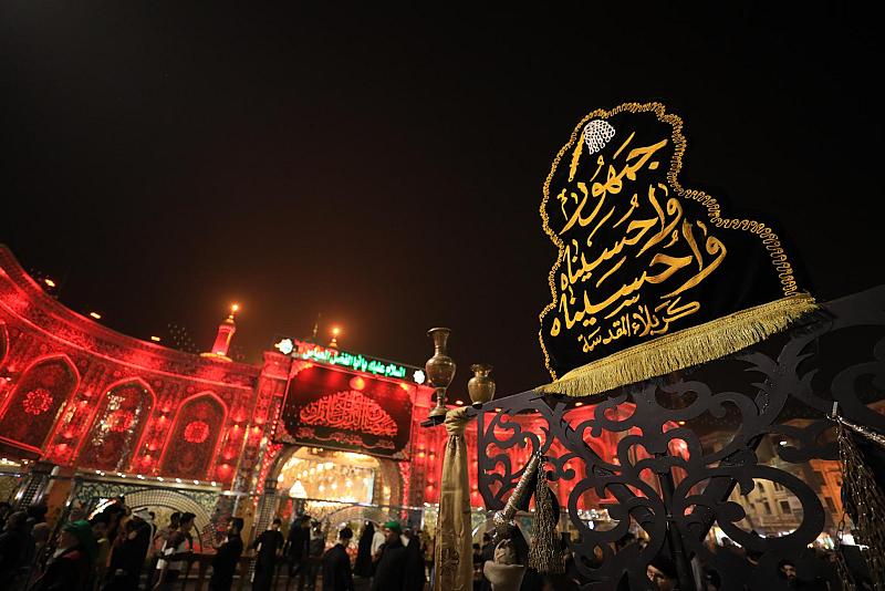 المواكب الحسينية تحيي شهادة الامام علي (عليه السلام) في كربلاء
