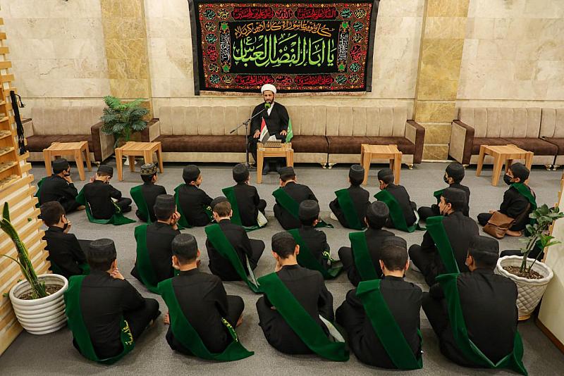 طلبة المجمَع العلميّ يقيمون مجلس عزاء بذكرى شهادة السيّدة الزهراء (عليها السلام)