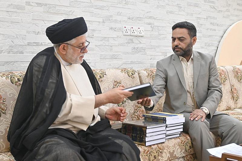 قسم المعارف يبحث حفظ النتاج المعرفي والأدبي لعلماء أسرة جمال الدين في ذي قار
