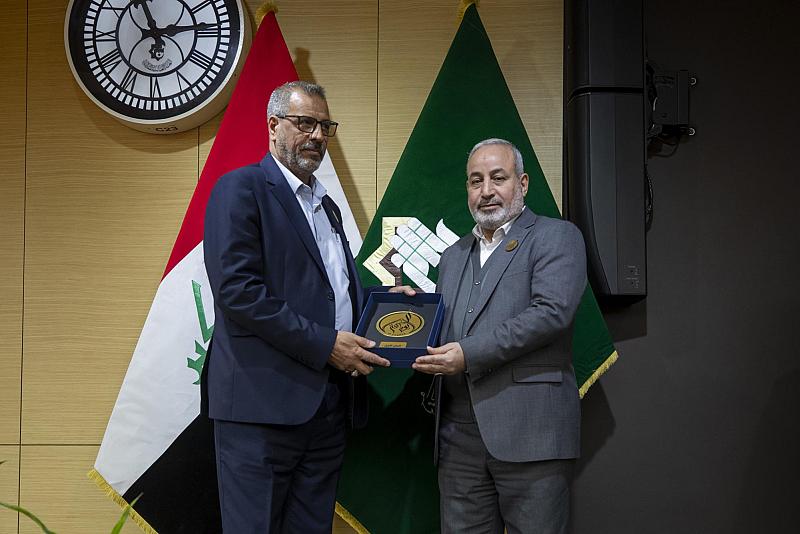 العتبة العباسية المقدسة تكرم أقسامها المتميزة في تقديم أفضل تقرير سنوي ضمن فعاليات يوم الخدمة