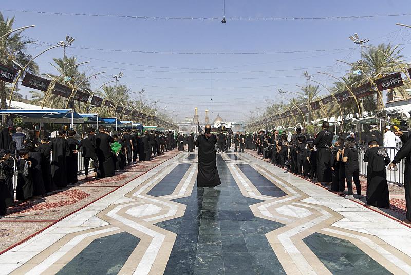 مواكب العزاء الحسيني تستذكر فاجعة الطف الأليمة في اليوم الرابع من شهر المحرم