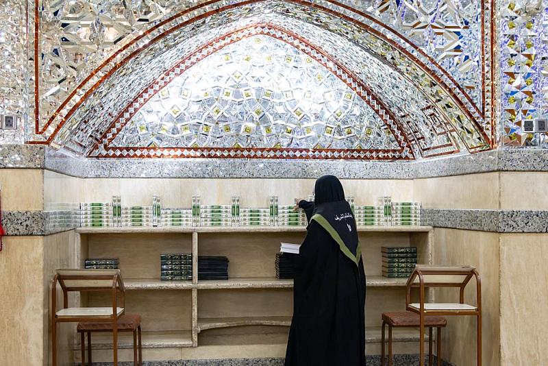 شعبة الزينبيات تواصل أعمالها الخدمية في مقام الإمام المهدي (عجل الله فرجه الشريف)