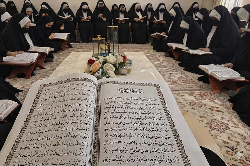 معهد القرآن الكريم النسوي يختتم جلساته القرآنية الرمضانية