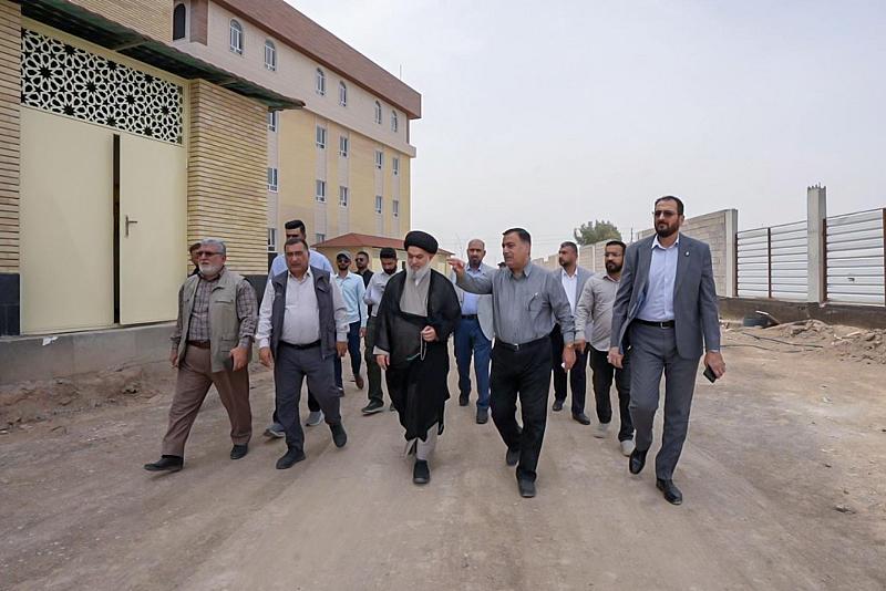 المتولي الشرعي للعتبة العباسية المقدسة يجري جولة في المجمّع التعليمي الجديد لجامعة العميد