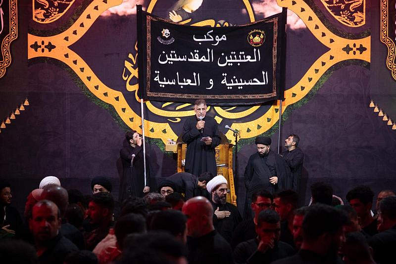 موكب العتبتين المقدستين يحيي ذكرى استشهاد الإمام الحسن العسكري (عليه السلام) في سامراء