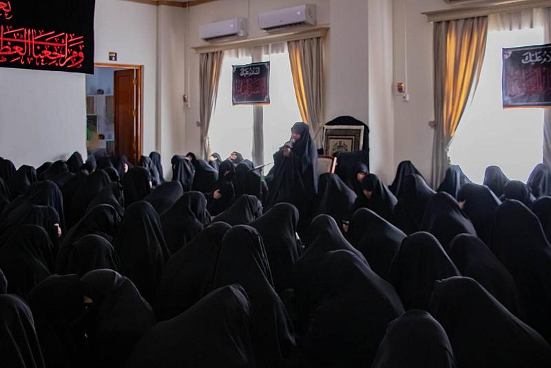 مكتب المتولّي الشرعيّ للشؤون النسوية يقيم مجلسين تأبينيّين للسيد الشهيد حسن نصر الله