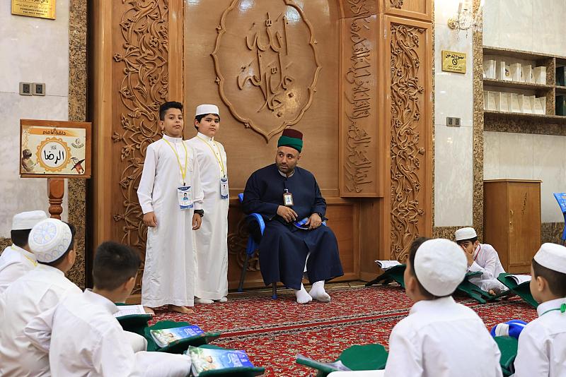 شعبة السادة الخدم تشارك في تقديم الدورات القرآنية الصيفية