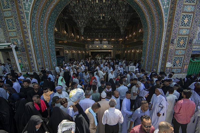 الشؤون الخدمية يستنفر جهوده في المواقع كافّة لخدمة زائري يوم عرفة