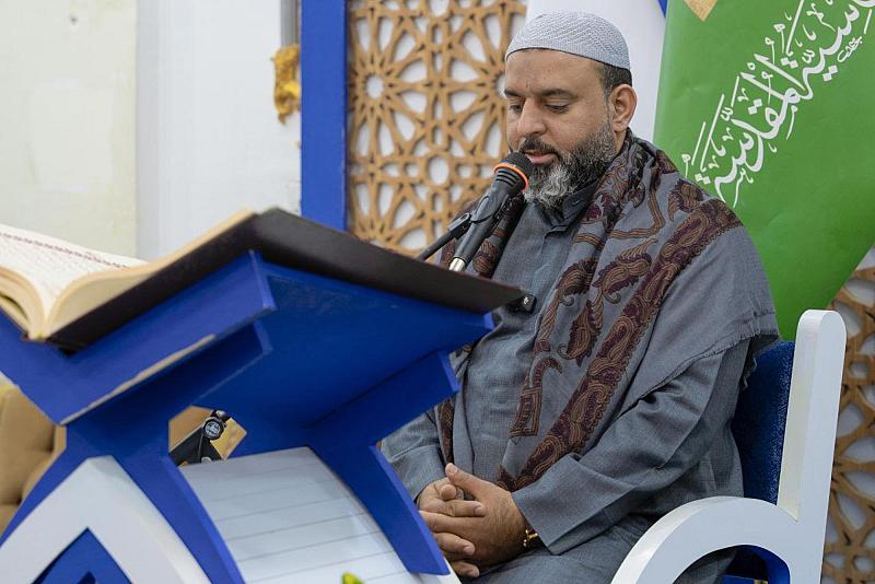 بمشاركة نخبةٍ من القرّاء.. المجمع العلمي يقيم محفلًا قرآنيًّا في قضاء الهندية بكربلاء