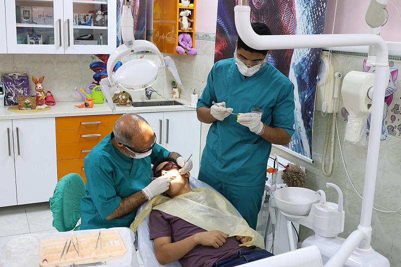 مركز أم البنين لوقاية الأسنان يقدم خدماته لمجموعة من أيتام محافظة البصرة