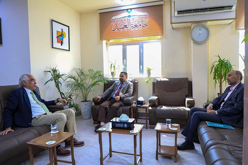 جامعة العميد والمركز التعاوني لمنظمة الصحة العالمية يبحثان سبل التعاون العلمي والأكاديمي