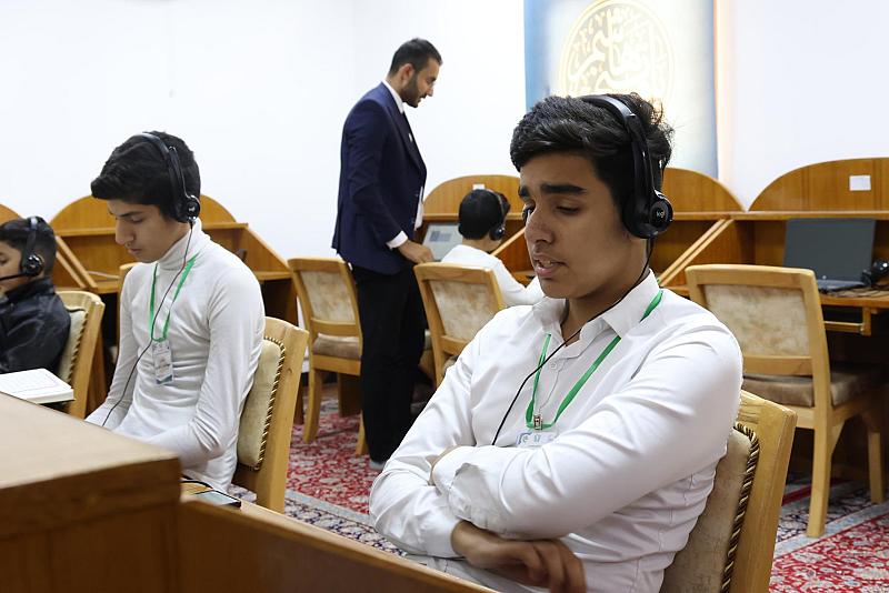المجمع العلمي يقدم دروسًا لتحفيظ القرآن الكريم لـ (70) طالبًا في كربلاء