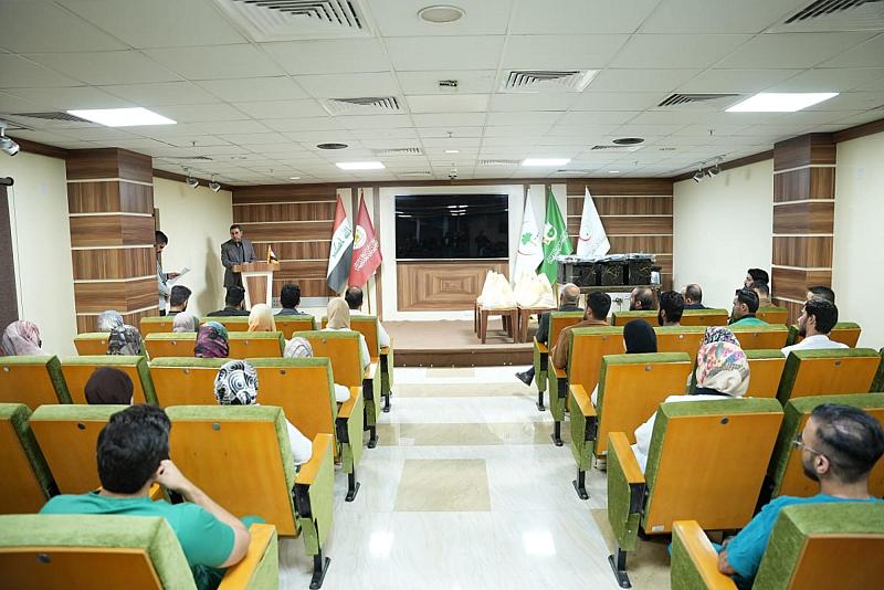 إدارة مستشفى الكفيل تكرّم عددًا من منتسبيها تثمينًا لجهودهم المبذولة