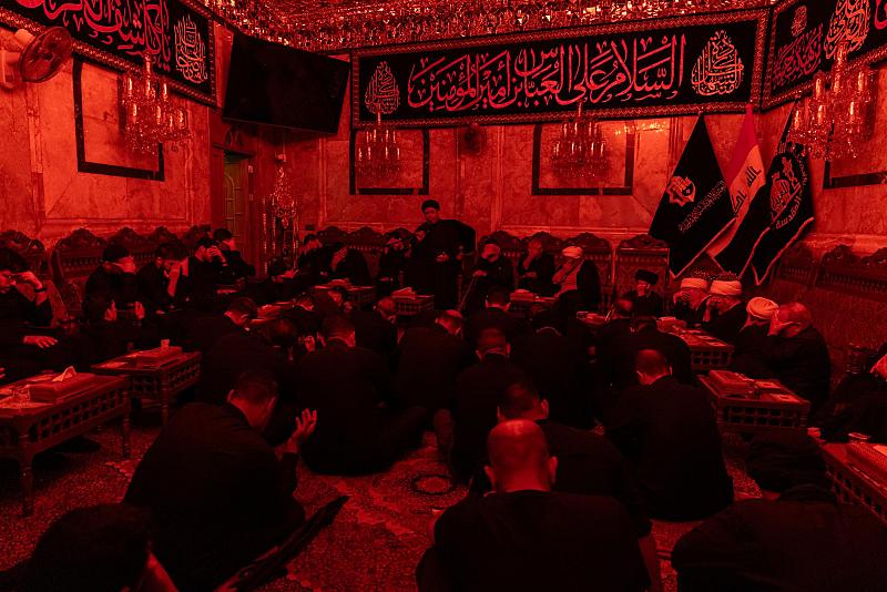 بحضور متوليها الشرعي.. العتبة العباسية المقدسة تشهد قراءة المقتل الحسيني عبر مجلس عزاء