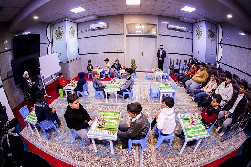 المجمع العلمي يكرّم عددًا من أيتام مؤسسة الفضل بمحافظة النجف الأشرف