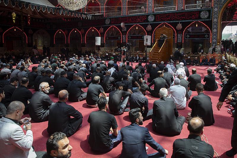 لليوم الخامس.. العتبة العباسية المقدسة تواصل إقامة مجلس عزائها المركزي في الصحن الشريف