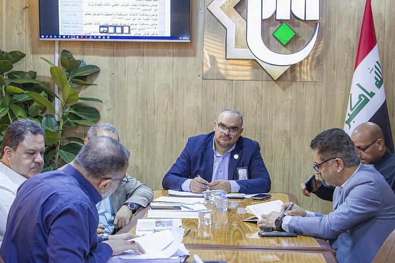 جمعية العميد تعقد اجتماعًا لمناقشة مجموعة من المشاريع البحثية للمؤتمرات