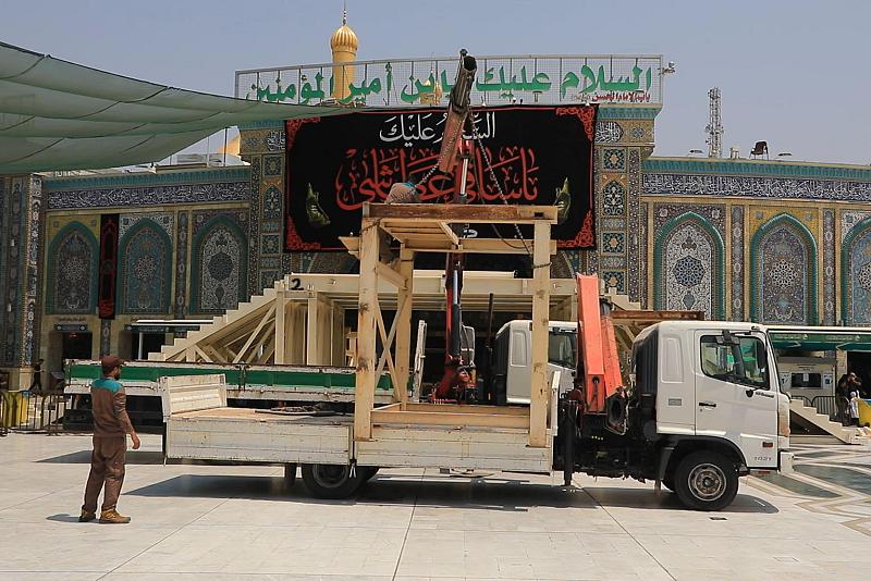 لضمان انسيابية حركة زائري الأربعين.. العتبة العباسية تباشر بنصب المجسّر الحديدي المؤقت