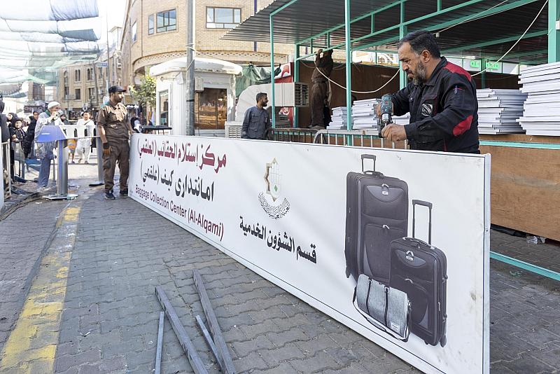 قسم الصناعات يباشر تفكيك المحطات الخدمية بمحيط مرقد أبي الفضل العباس (عليه السلام)