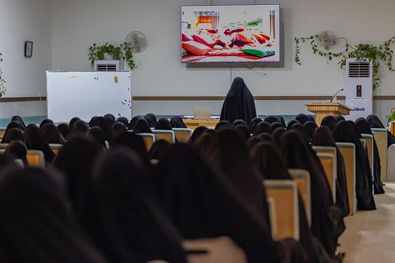 مدارس الكفيل الدينية تطلق فعاليات الفقرات المسائية لمخيم بنات العقيدة التاسع والعشرين