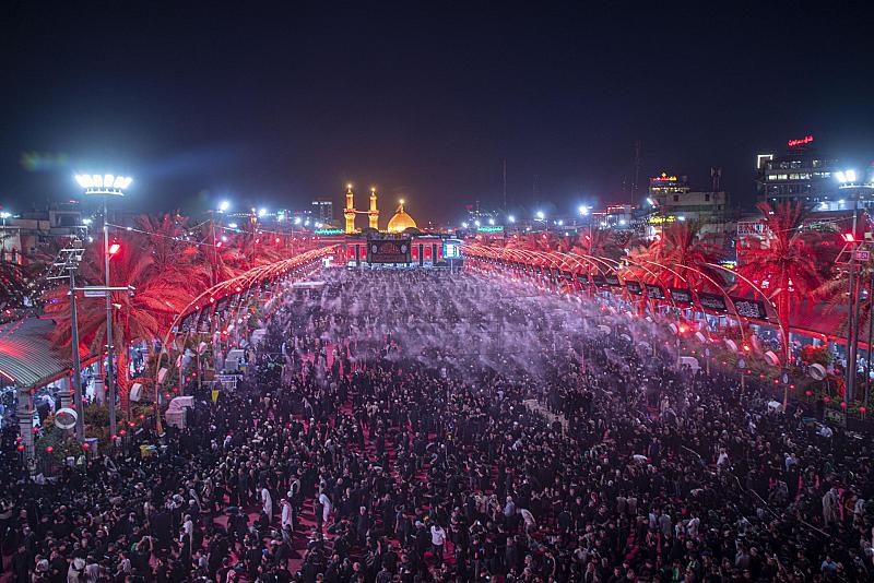 بالصور.. أجواء ليلة العاشر من شهر محرّم الحرام في كربلاء