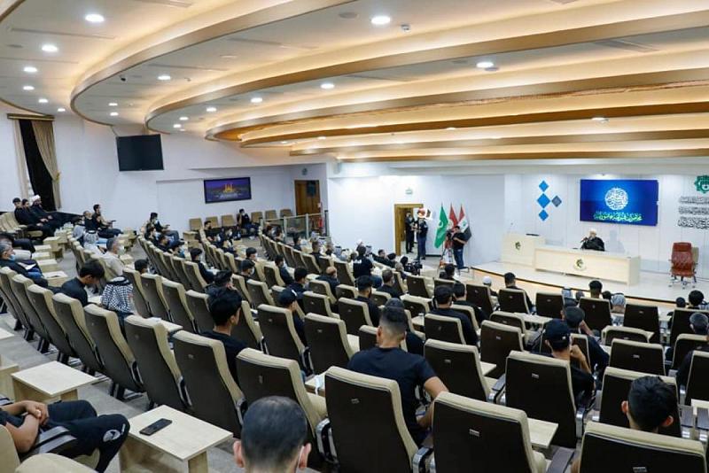 نفحاتُ كتاب الله تمتزج مع فيض القضيّة الحسينيّة بإطلاق المحاضرات القرآنيّة العاشورائيّة