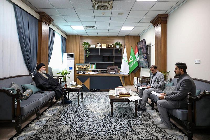 السيد الصافي يزور قسم التربية والتعليم ويثني على نتائج خطط الفصل الدراسي الأول