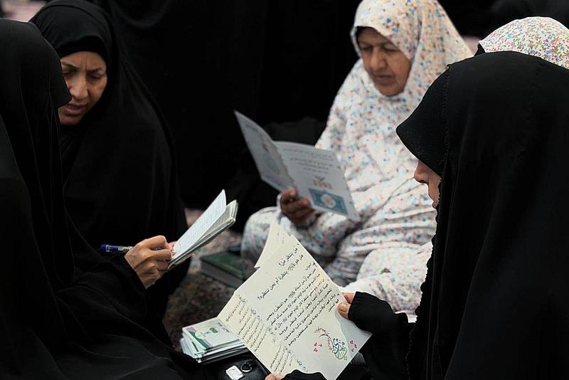 شعبة التوجيه النسوي تنظّم برامج وأنشطة قرآنيّة لإحياء زيارة النصف من شعبان