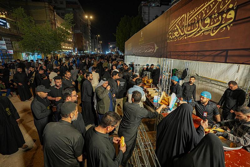 المجمع العلمي يقدم أكثر من سبعة آلاف وجبة طعام بذكرى شهادة الإمام علي (عليه السلام)