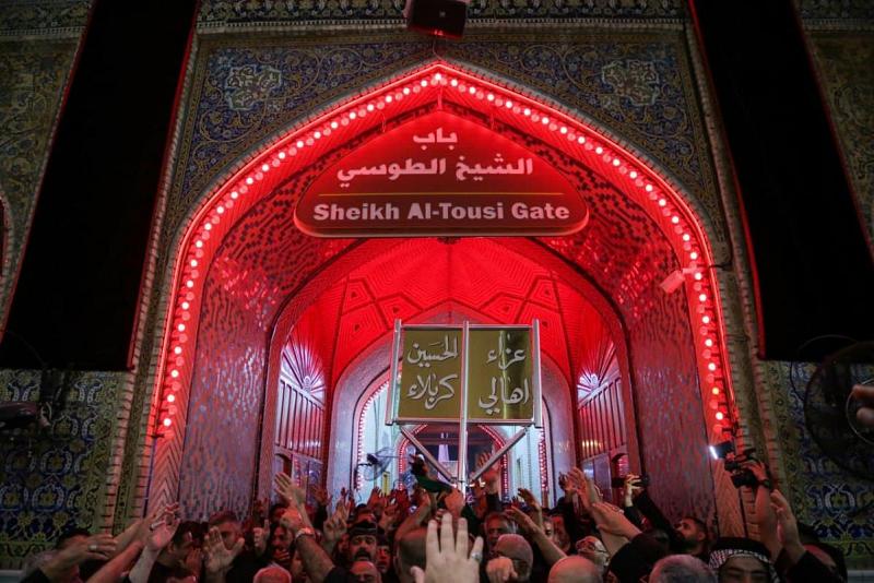 أهالي كربلاء المقدّسة يعزّون أميرَ المؤمنين بذكرى وفاة الرسول الأعظم (صلّى الله عليه وآله)