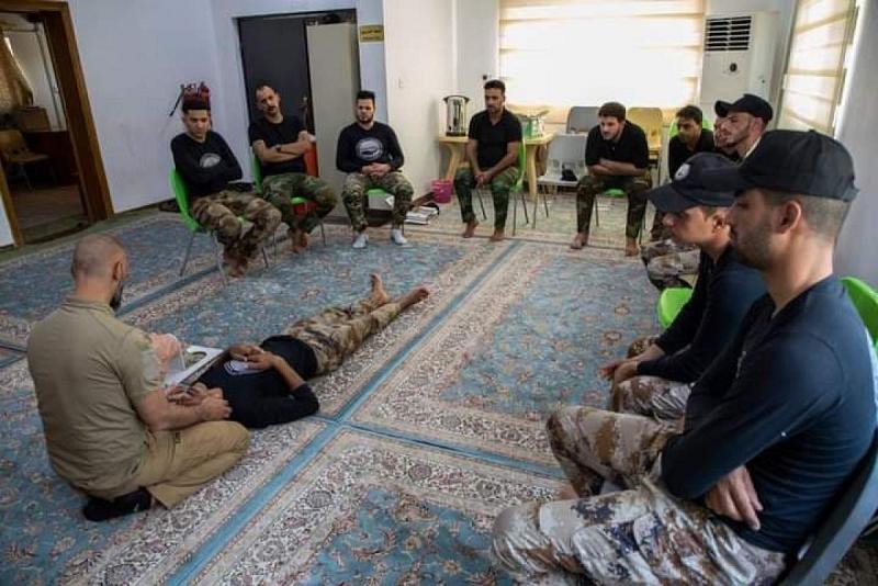 أكاديميّةُ الكفيل للإسعاف الطبّي تستأنف برنامج العناية التكتيكيّة بالإصابات القتاليّة
