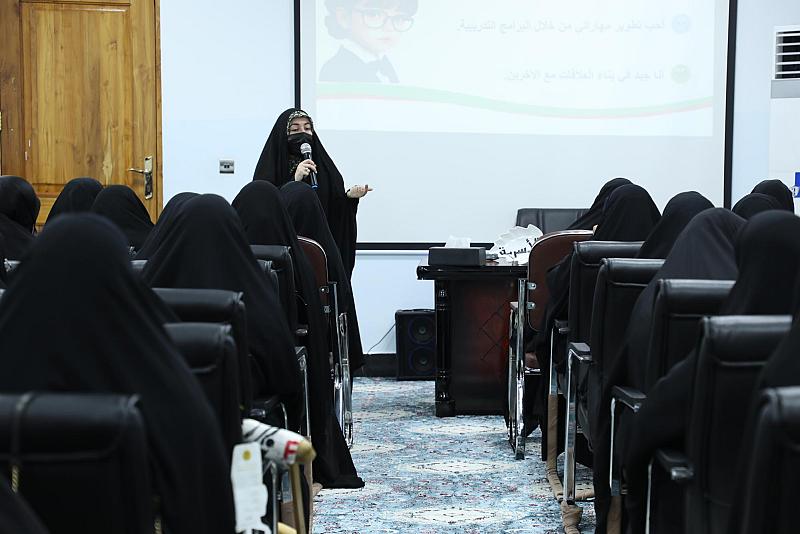 للنساء.. مركز الثقافة الأسريّة يطلق دورة (تطوير الشخصية)