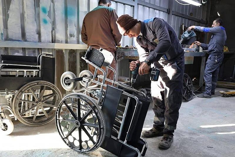 قسم الشؤون الخدمية ينفذ حملة لصيانة عربات الزائرين من ذوي الاحتياجات الخاصة