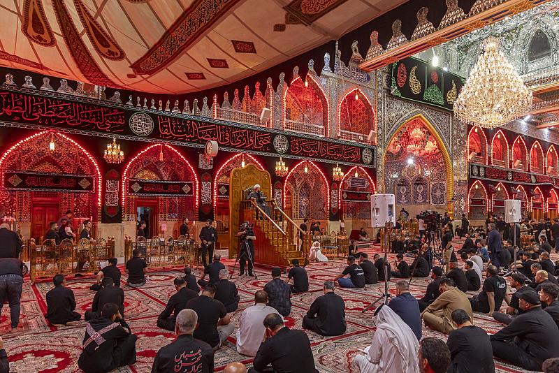 العتبة العباسية المقدسة تواصل عقد العزاء المركزي بذكرى شهادة الإمام زين العابدين (عليه السلام)