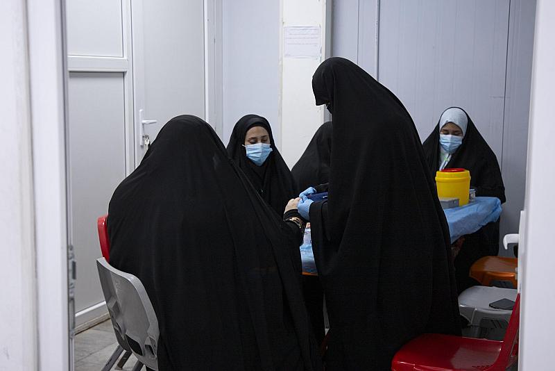 عبر مركز الصديقة الطاهرة.. قسم الشؤون الطبية يقدم خدماته لزائرات المرقدين الطاهرين في كربلاء