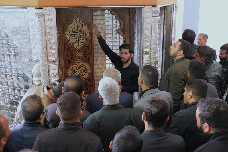 قسم صناعة الشبابيك يستعرض تجربته في تشييد شبابيك المراقد المقدسة وأبوابها للمشاركين في البرنامج المركزي الأسبوعي