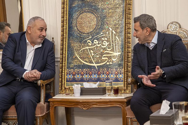 العتبتان المقدستان العباسية والزينبية تبحثان سبل التعاون المشترك
