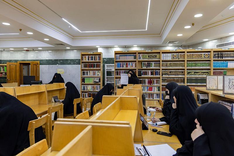 مكتبة أمّ البنين (عليها السلام) تُنظّم مسابقة بذكرى استشهاد الإمام الجواد (عليه السلام)